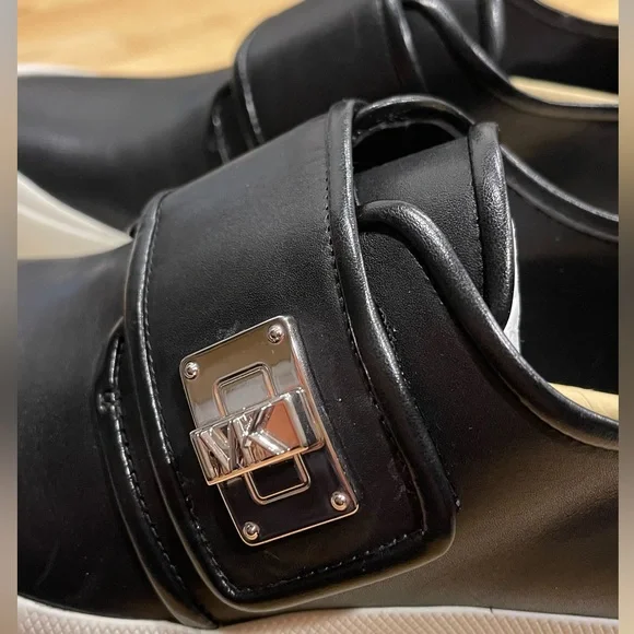 Michael Kors - Padma Leather Loafer - Size 7.5 - Picture 3 of 9